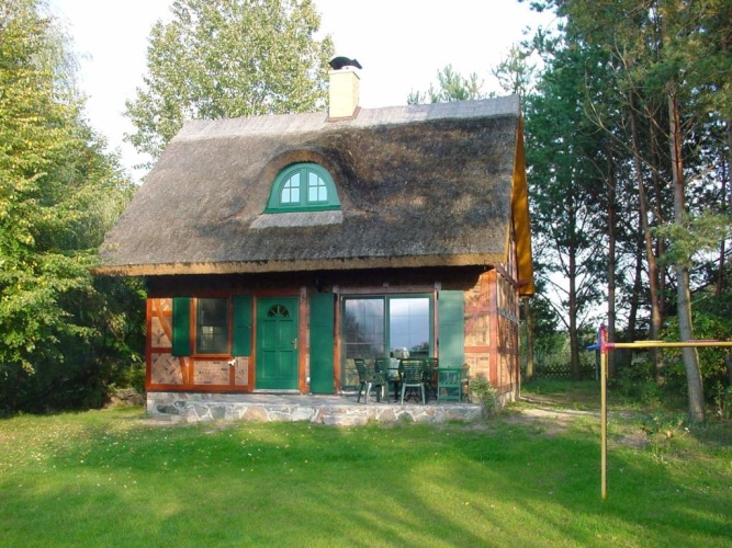 2 Bedrooms Cottage