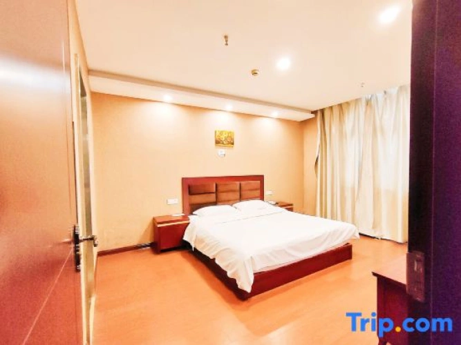 Triple Family Suite