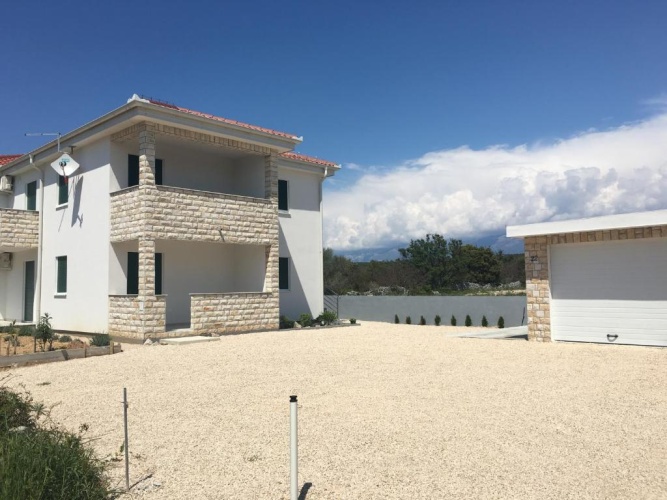 2 Bedrooms Apartment with balcony and with view