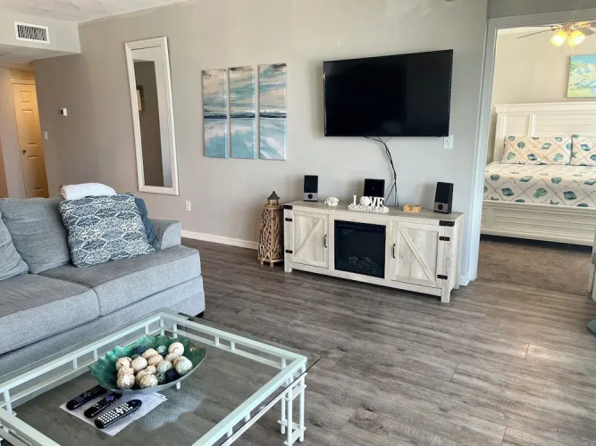 Emerald Key by Southern Vacation Rentals