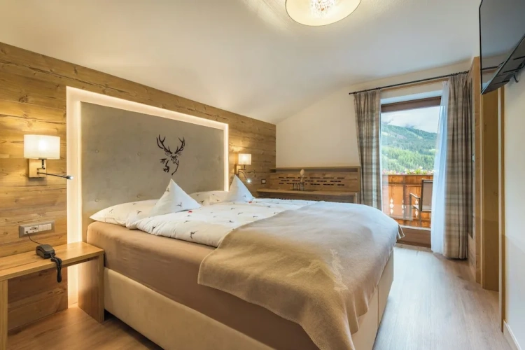 Standard room with balcony