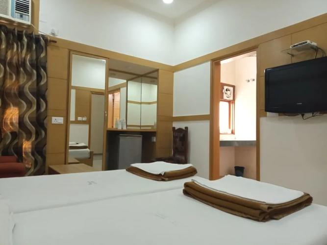 Hotel Ganga Azure