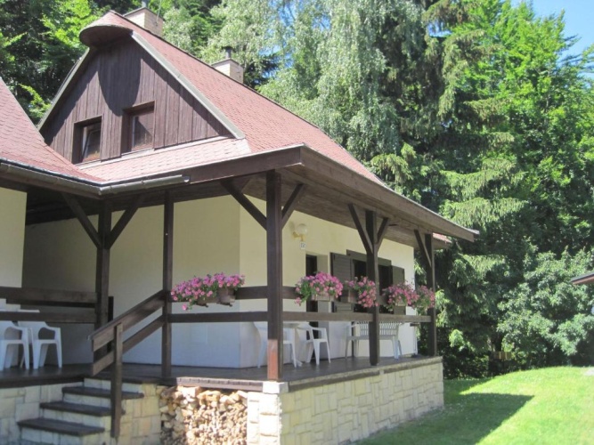 2 Bedrooms Villa with view