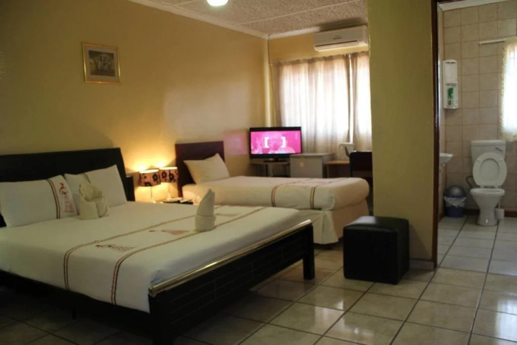 Nkanga Hotel