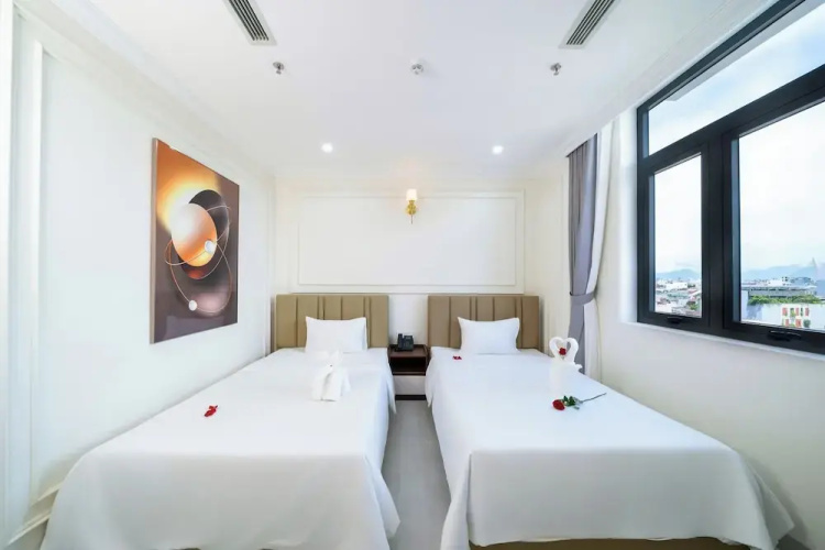 Tourane Boutique Hotel