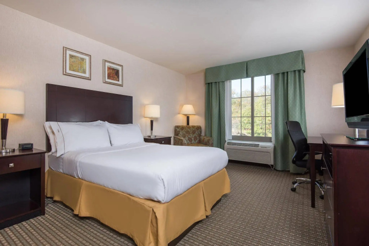 Holiday Inn Express Haskell - Wayne Area by IHG