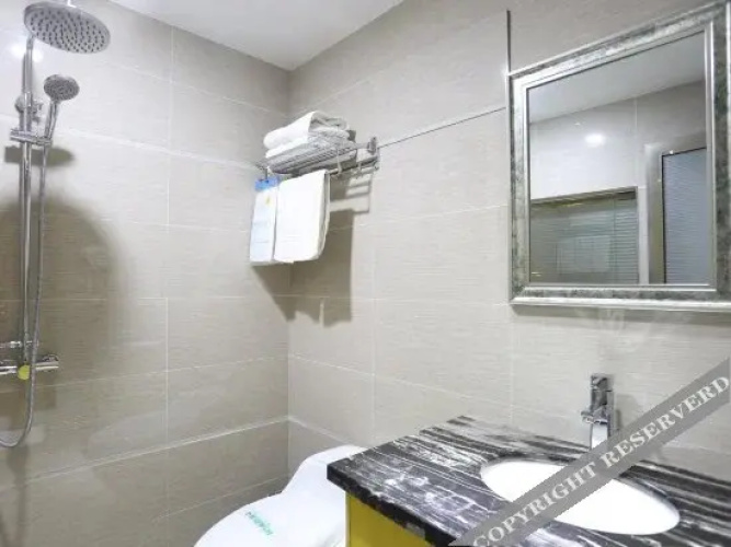 Meiyi Sunshine Hotel