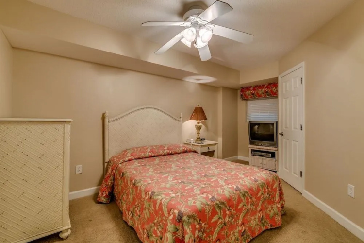 Beach Walk Villas - 504 by RedAwning