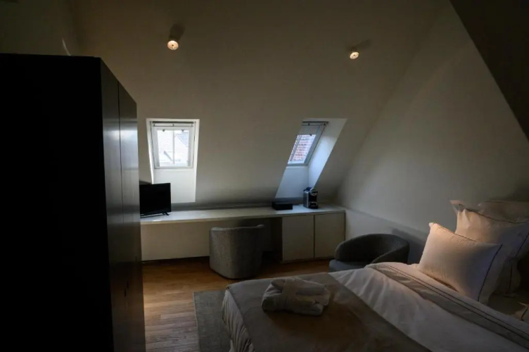 The Scent Residence