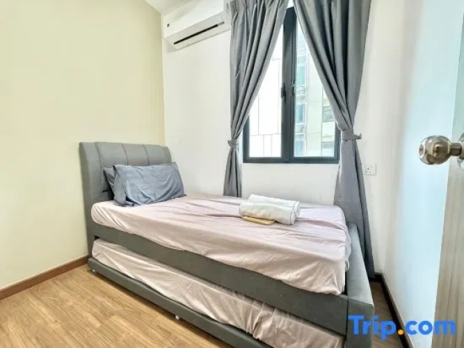 2 Bedrooms Apartment