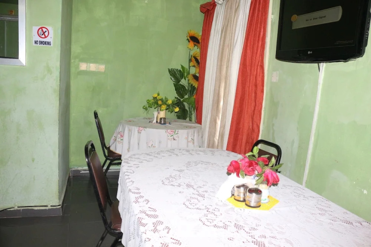 Bv.Standard Executive Suite