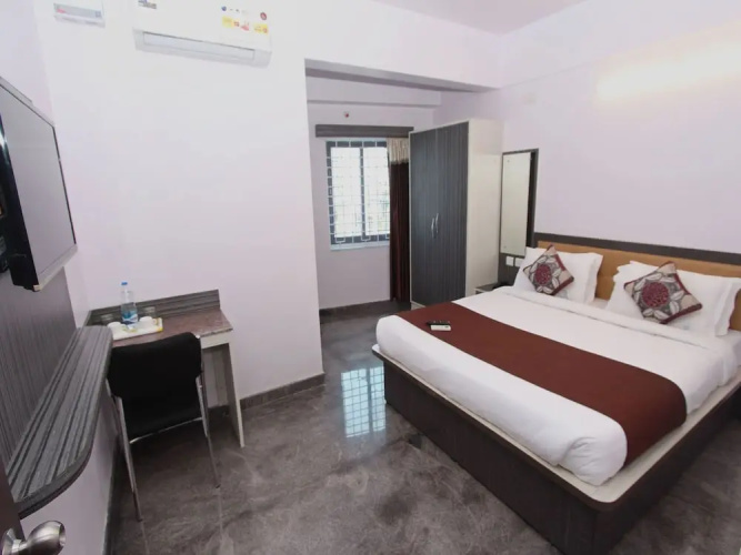 OYO 8385 Udupi Inn