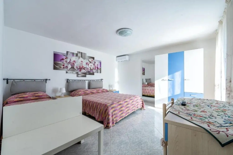 1 Bedroom Apartment with sea view