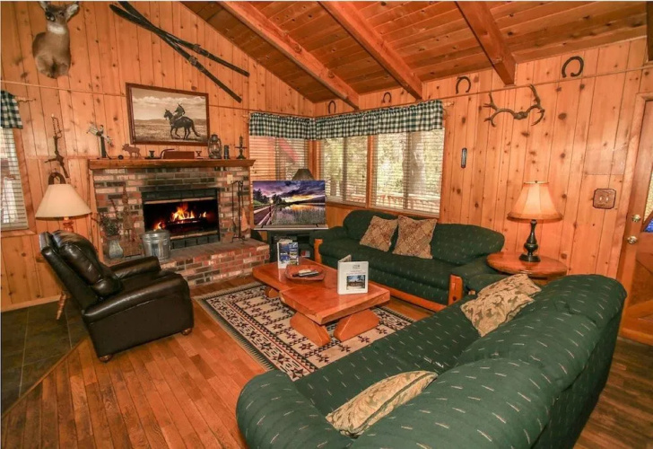 Moonridge Cabin With A View