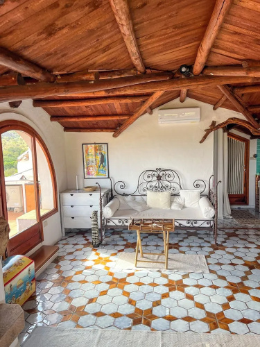 Romantic Suite Apt.21