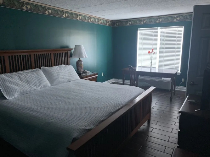 French Quarter Inn