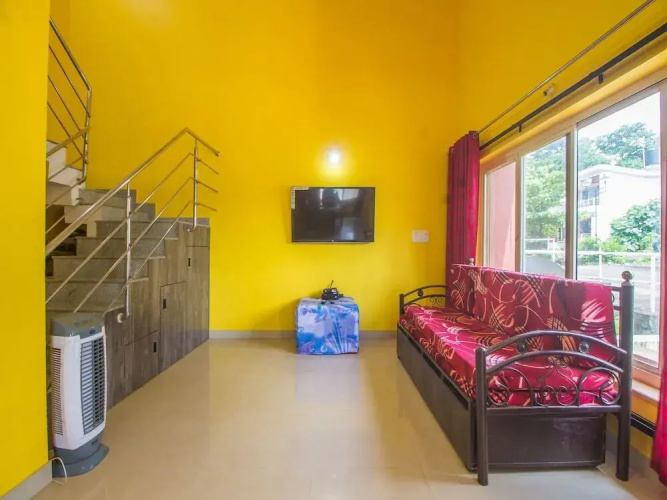 Reginald Alphonso by OYO Rooms
