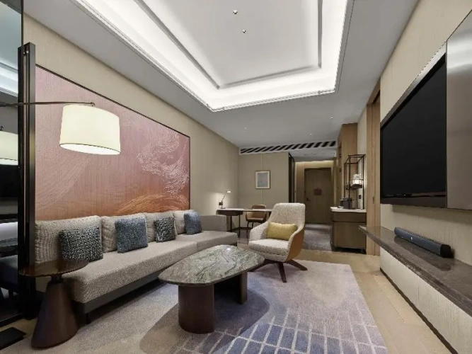 Deluxe Double Suite