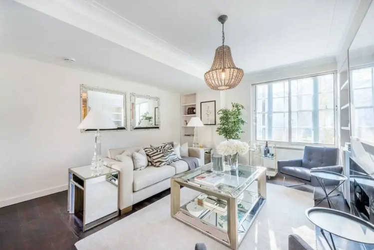 Luxurious 3-bed Apartment in London