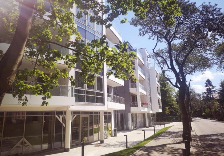 1 Bedroom Apartment