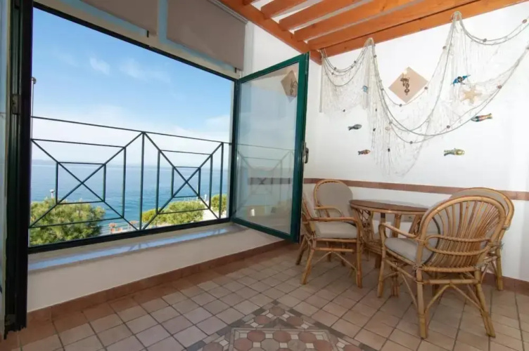 Sunny Beach Apartment