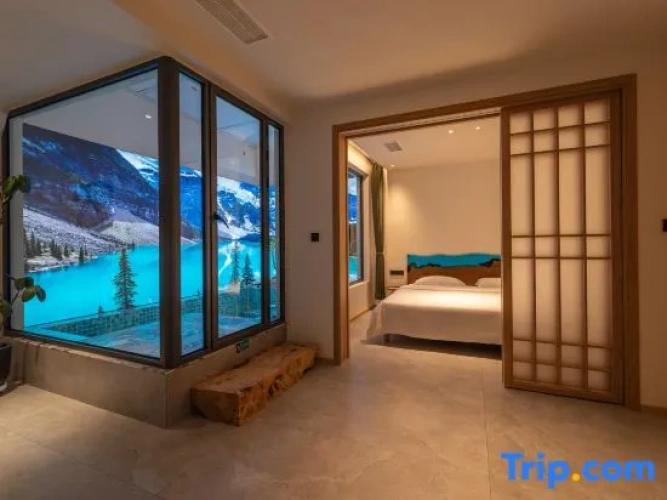 Twin Family Suite