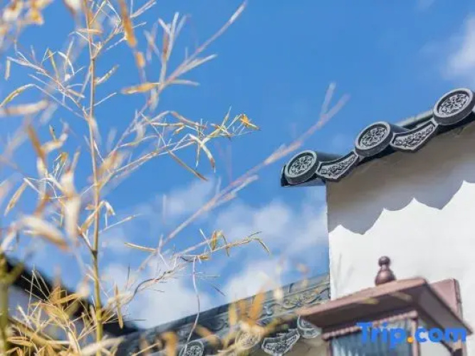 Beijing Great Wall No.9 house Hotel