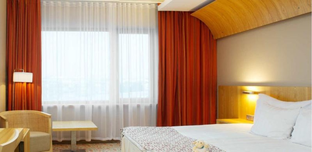 Standard Twin room with balcony