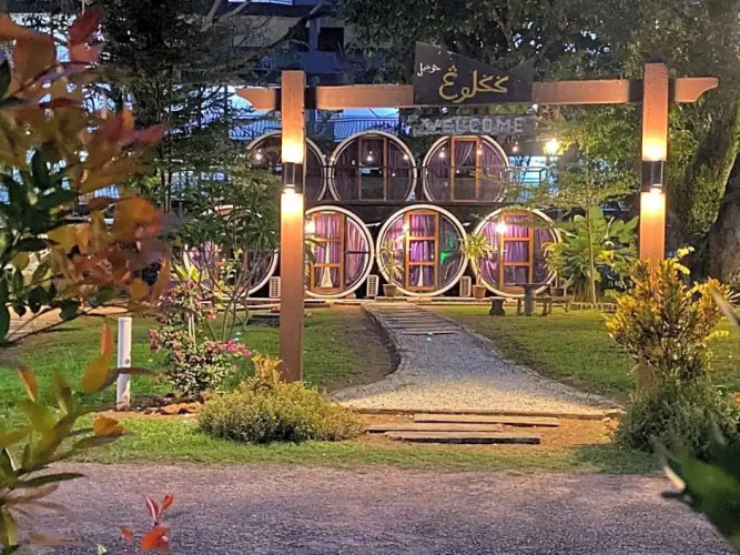 Mango's Park Port Dickson by ZUZU