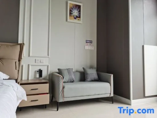 1 Bedroom Suite