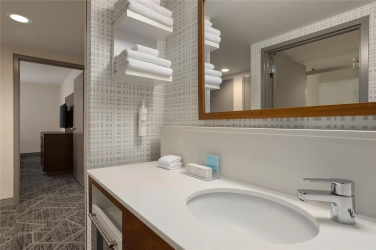 Quadruple Suite