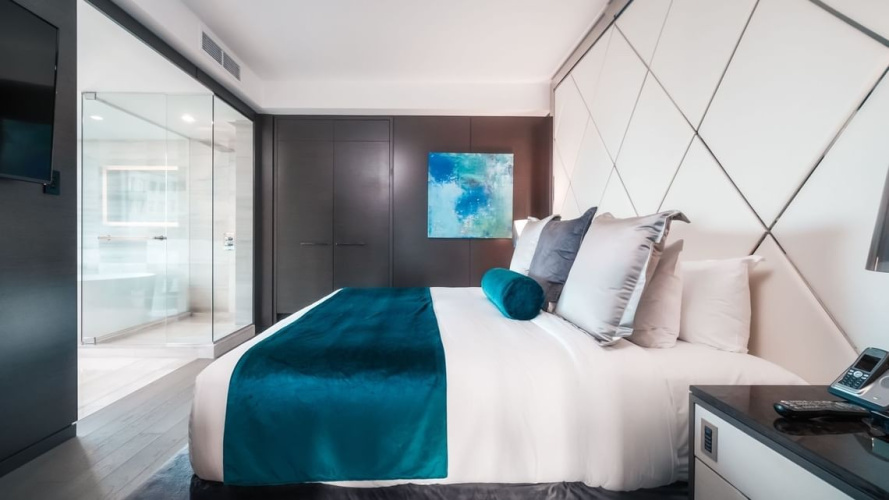 1 Bedroom Executive Suite