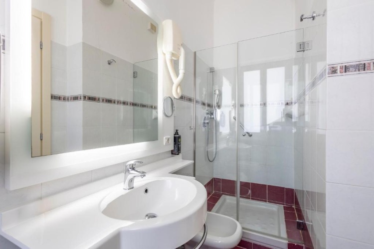 Superior Single room