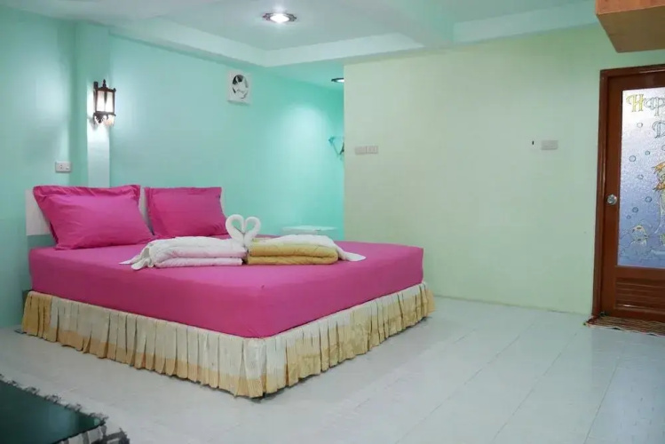 Lannathong Resort