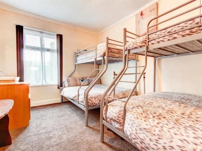1 Bedroom Double Suite