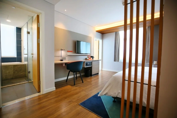 Double Suite