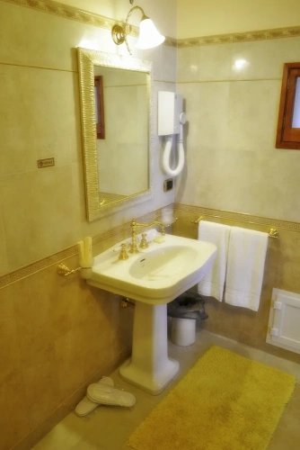 Standard Double room with view
