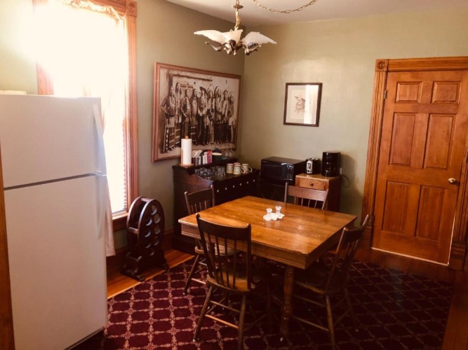 2 Bedrooms Cottage