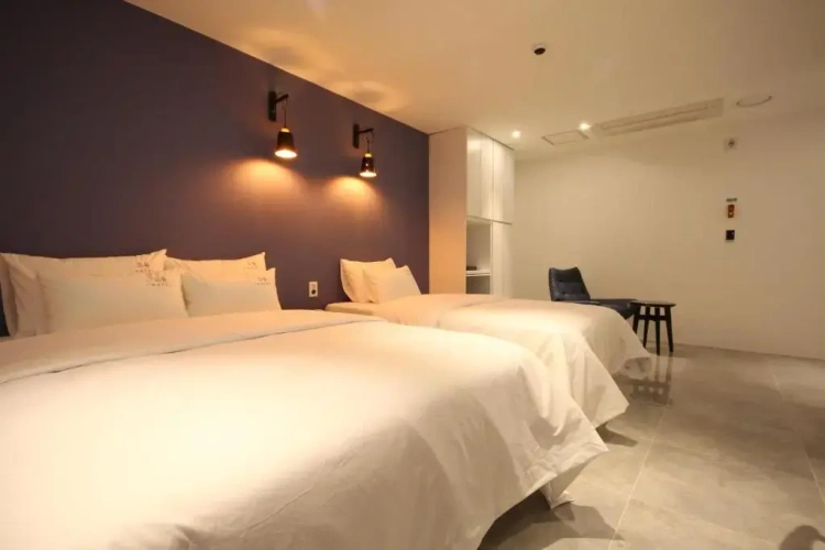 Luxury Triple room