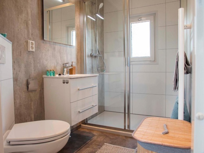 3 Bedrooms Chalet