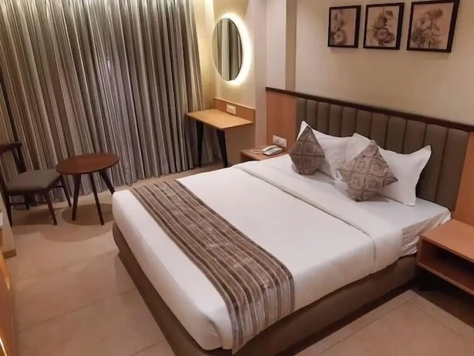 Royal room