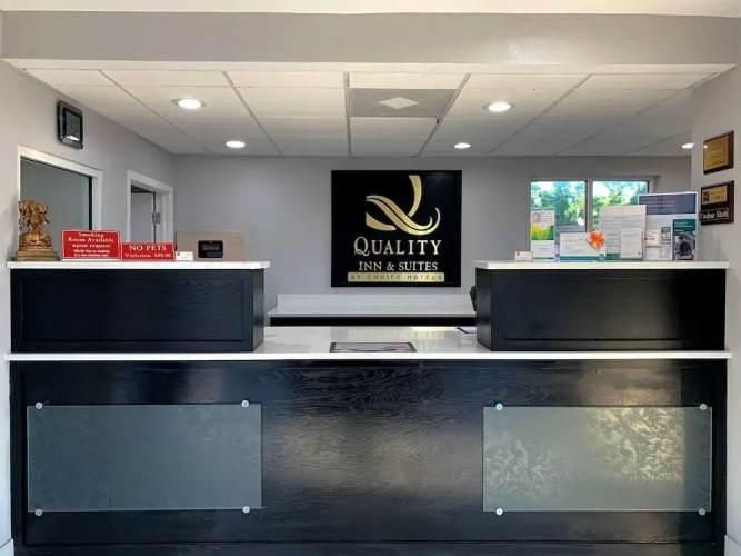 Quality Inn & Suites