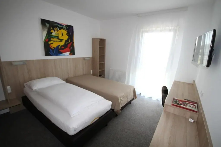 Bernstein-motel Marchegg