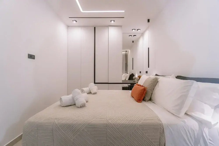 Domus Garden Apartments