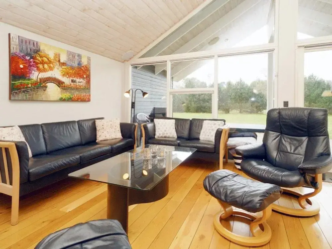 10 Person Holiday Home in Rodby