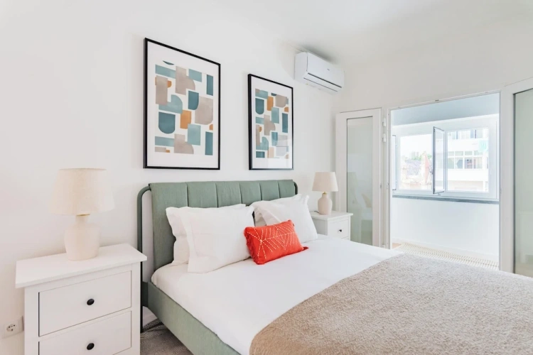 2 Bedrooms Apartment with balcony