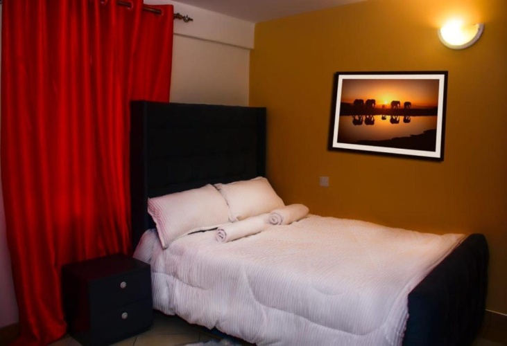 3 Bedrooms Apartment