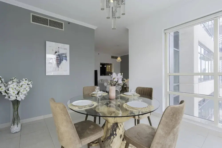 Splendid Apt With Breathtaking Dubai Marina View! - Featured