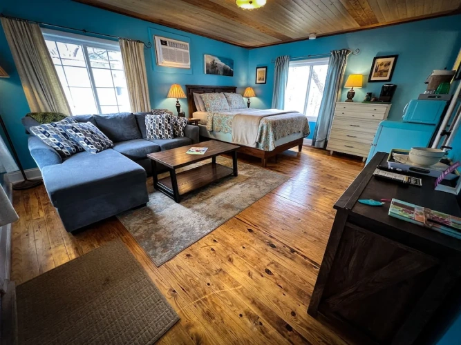 2 Bedrooms Deluxe Cottage