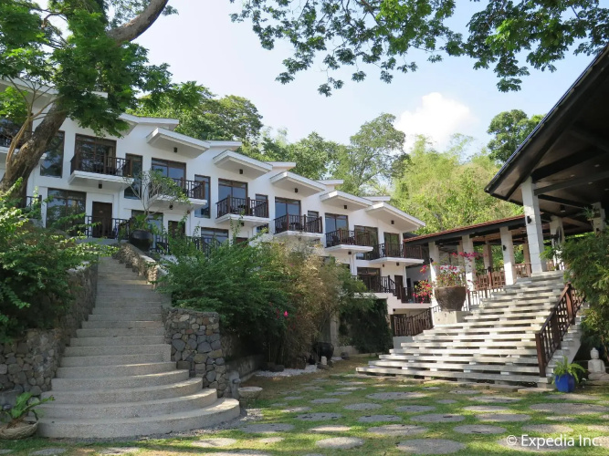 Aiyanar Beach And Dive Resort
